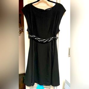 SALE BASIC BLACK DRESS 22”P 37” DRESS IT UP W BELTS OR NECKLACES SIMPLY STYLISH